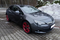 Opel Astra GTC 2011r.